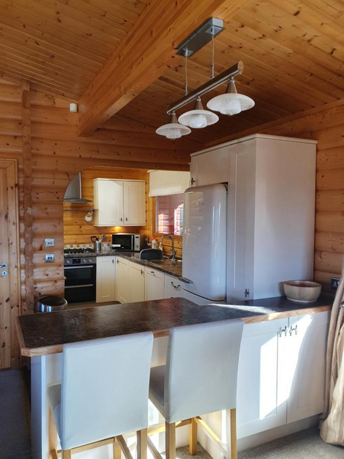 Alpine Lodge 1, Kippford, 달비티 외부 사진