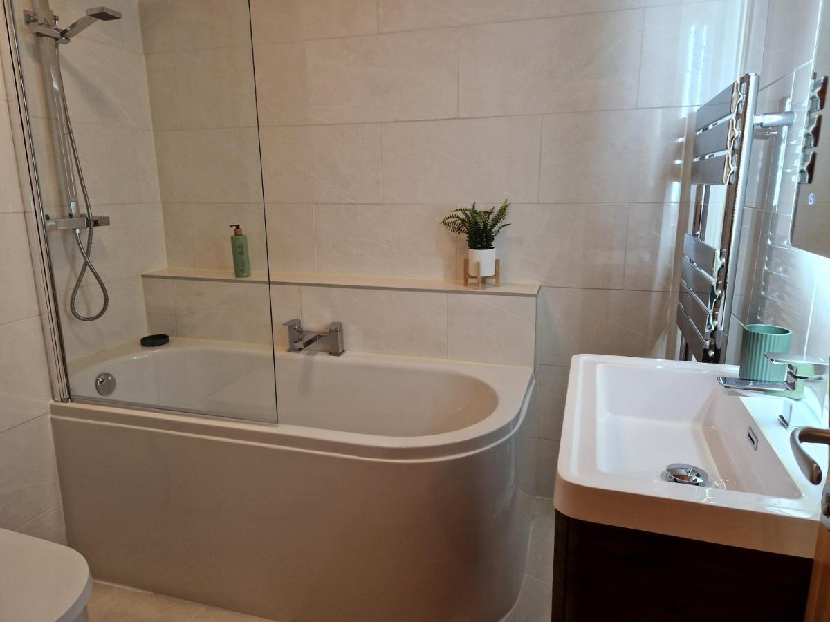 Alpine Lodge 1, Kippford, 달비티 외부 사진